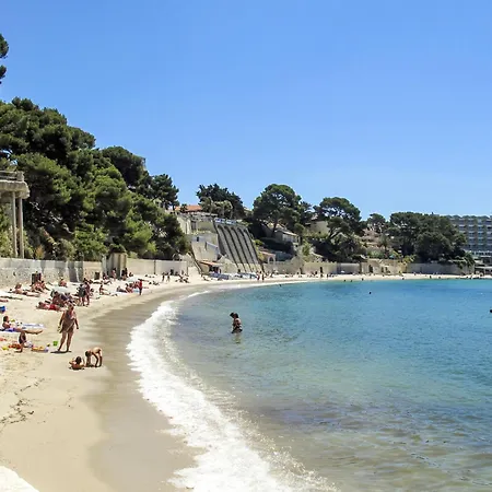 Les Cypres-2 By Interhome Bandol