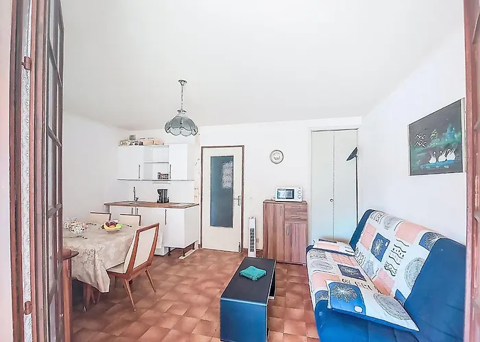 Les Cypres-2 By Interhome